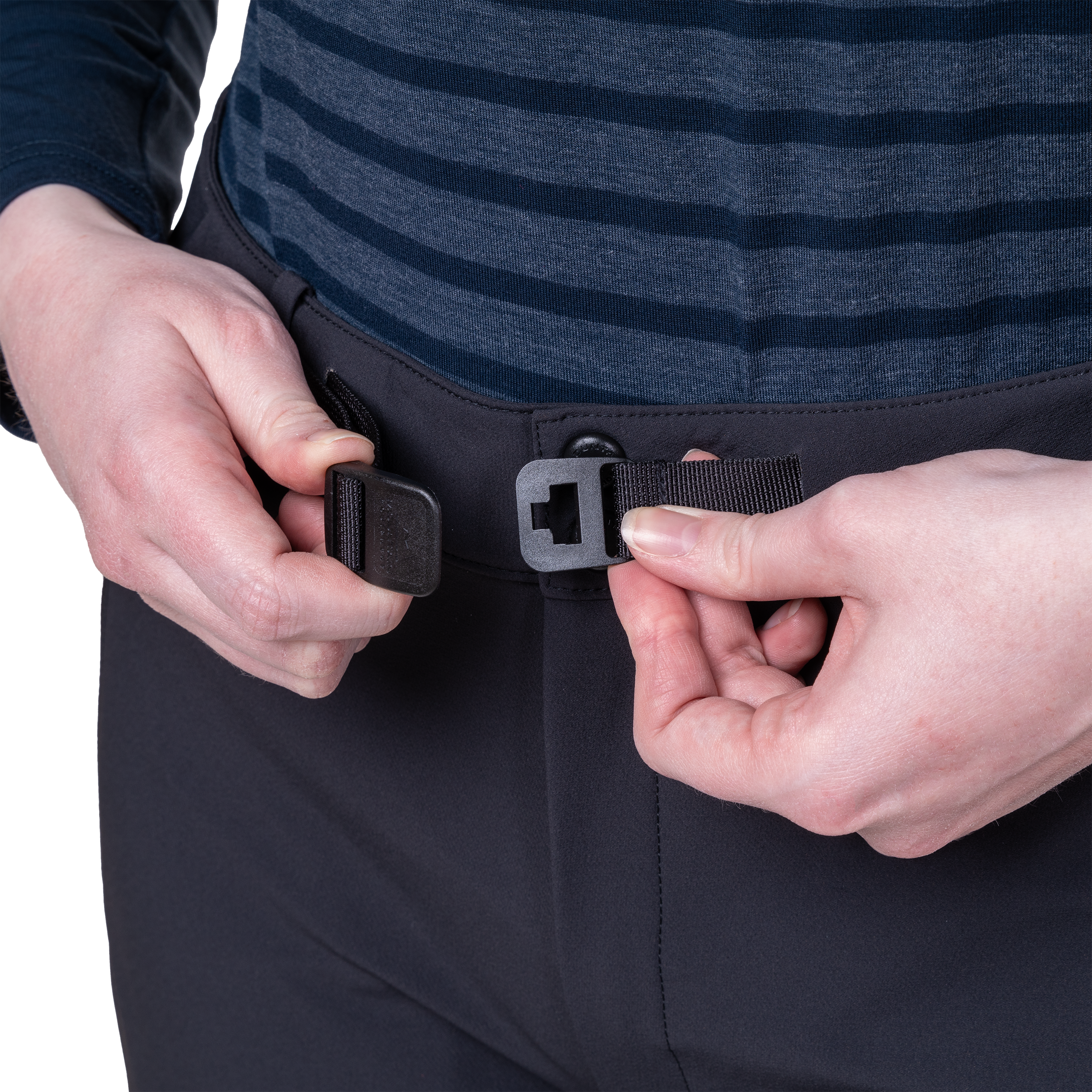 ME-01004 Black