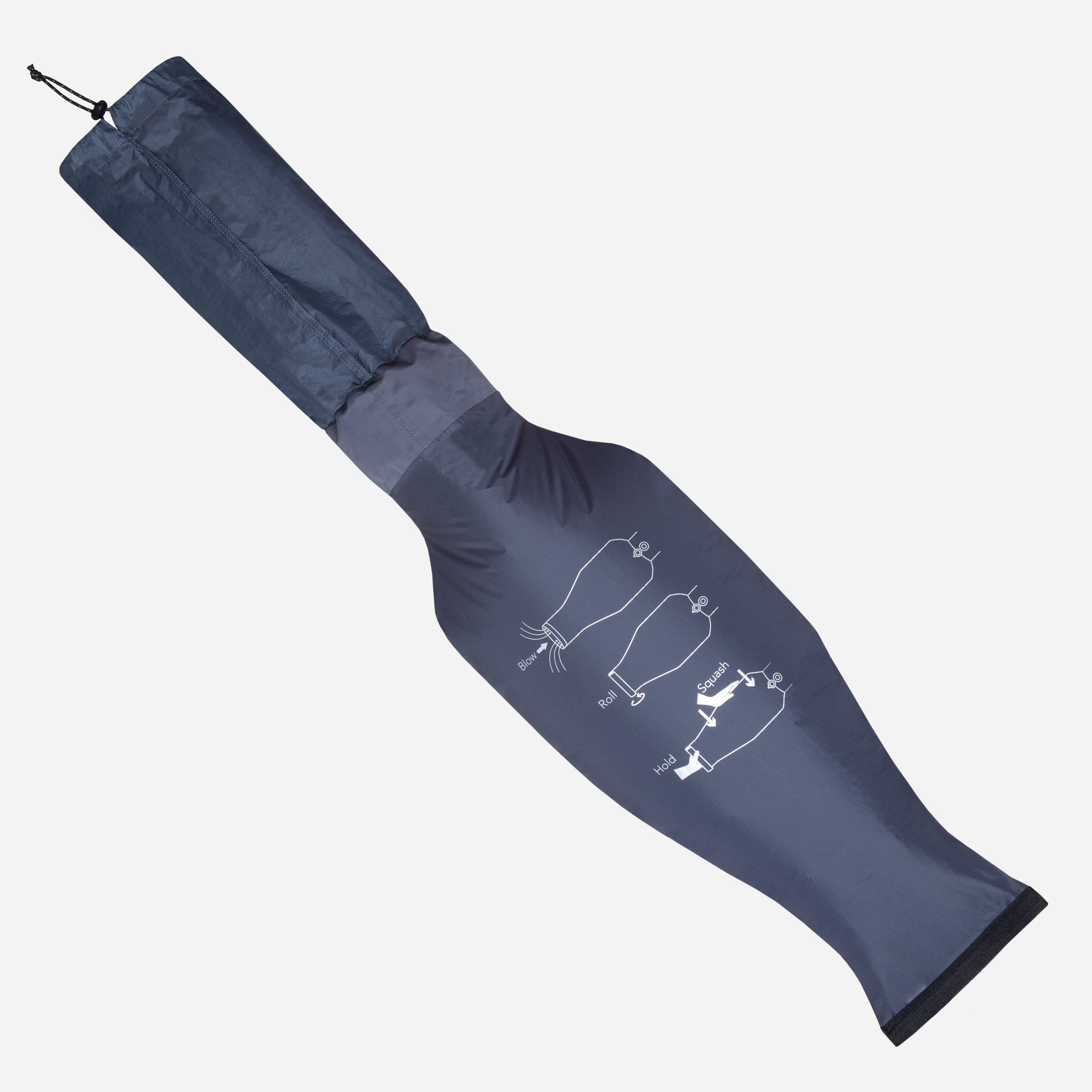 detail::Supplied Windsock<sup>TM</sup> inflates mat easily and doubles as lightweight stuff sack