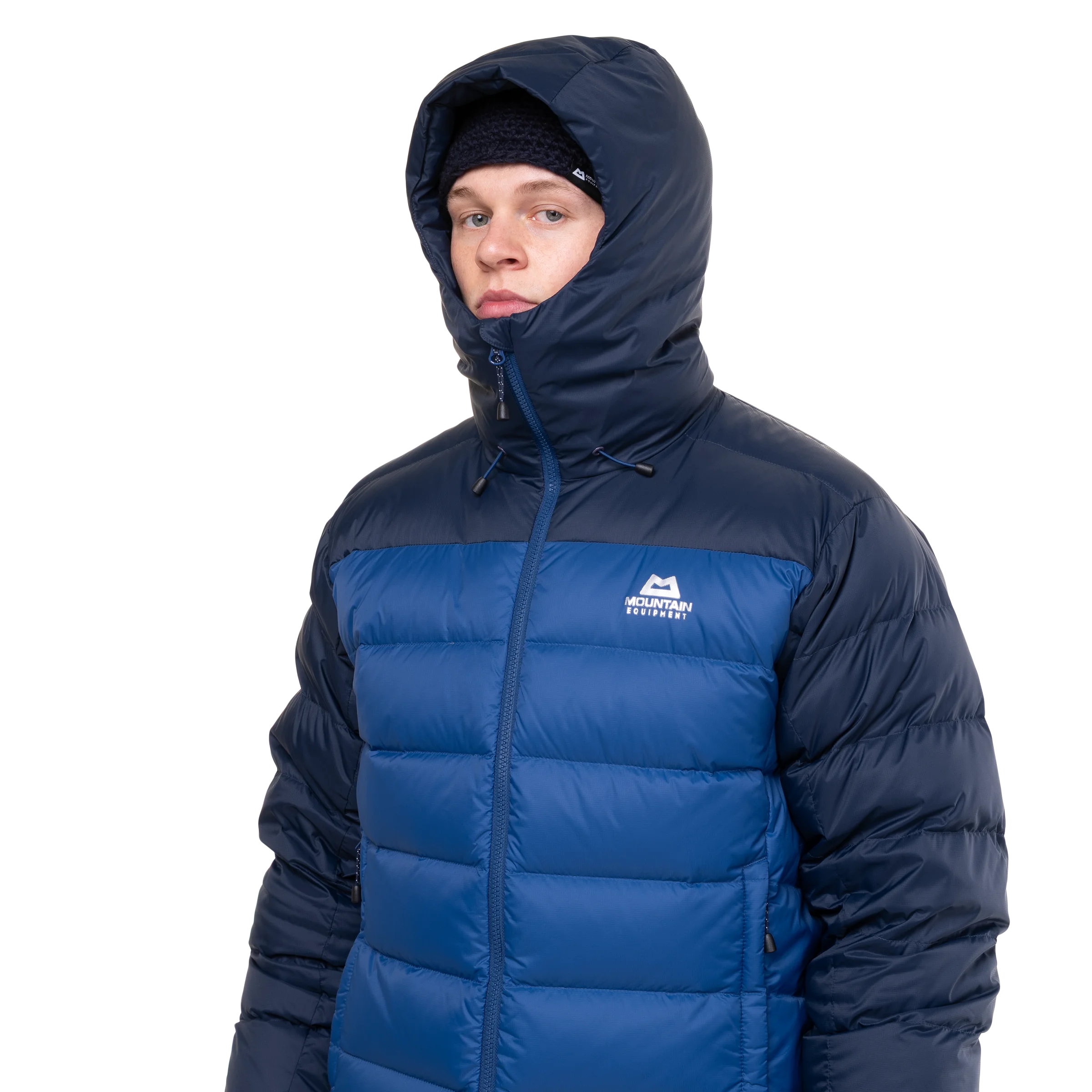 Me-01960 Admiral/Cosmos