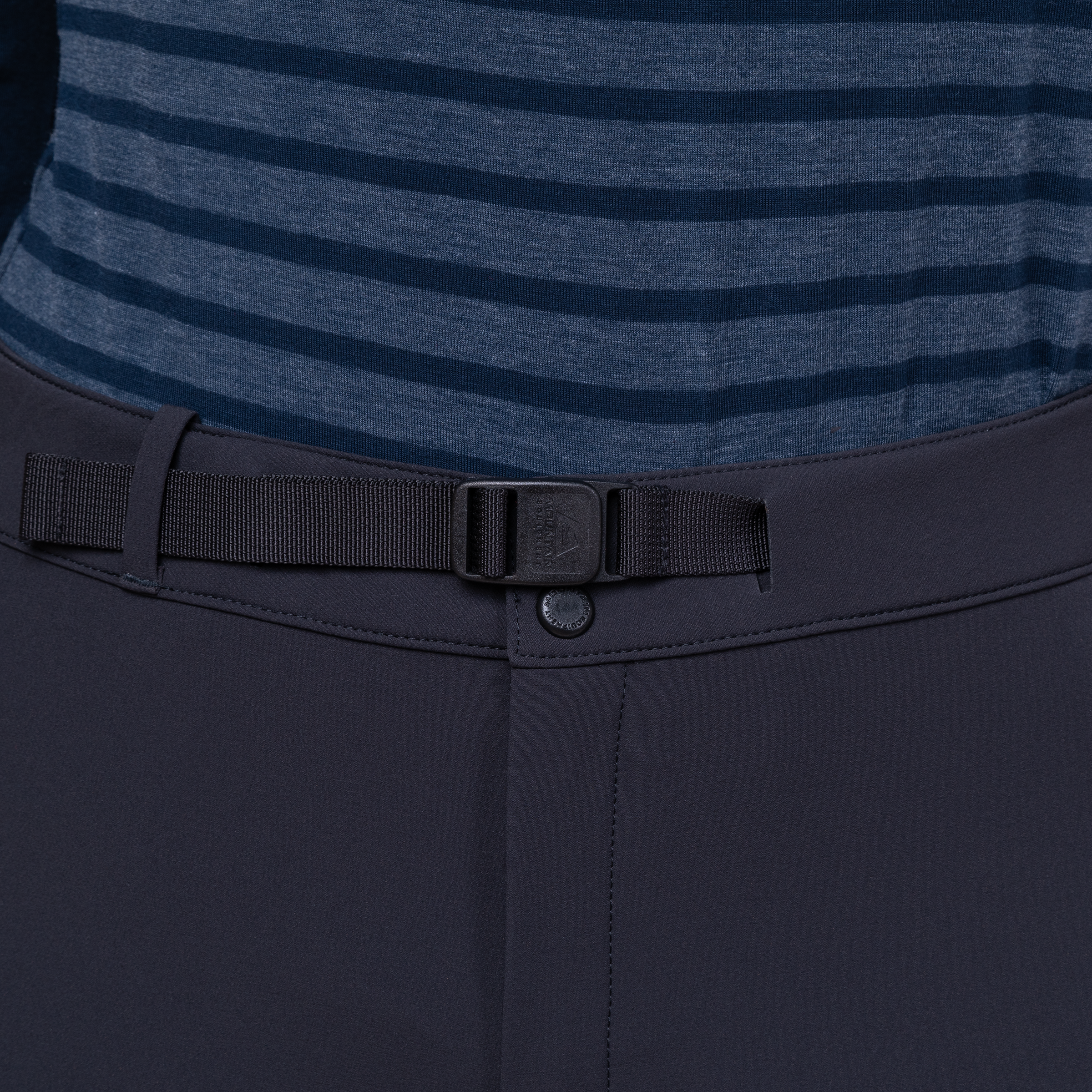 ME-01004 Black